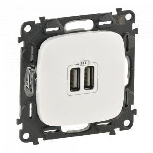 Valena IN'MATICALLURE Заряд устр USB-разьемами 240В/5В 1500мА С лицевой панелью Жемчуг